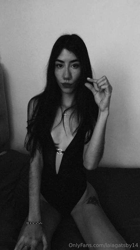 That's all? Poor thing... you're not even good enough to ins..