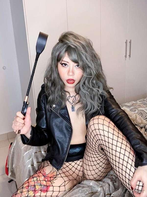 Asshole 😄, you were expecting the soft girl, but I'm @bdsmmi..