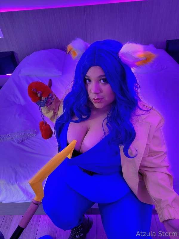More of Carmelita Fox