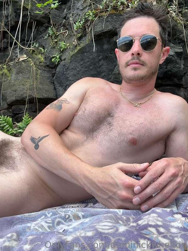 😎