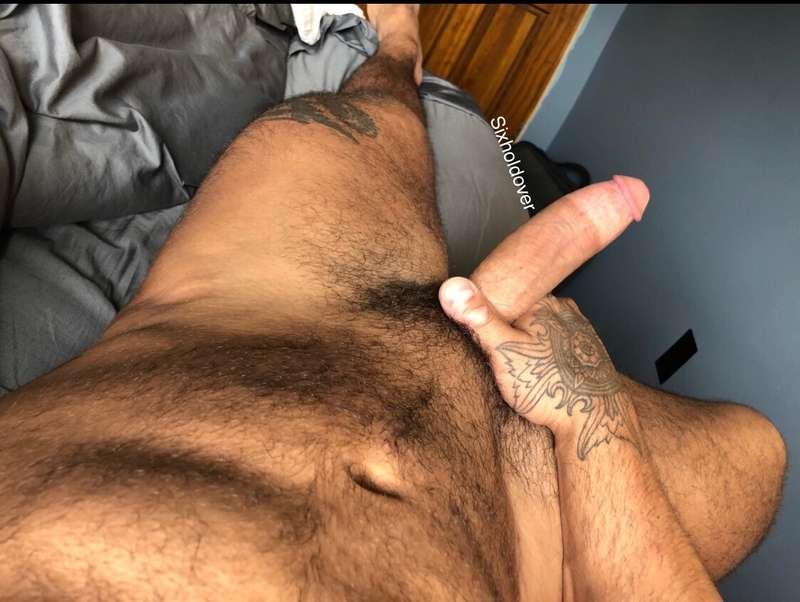 Just chillin 😜🍆