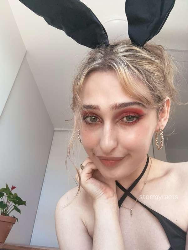 Can I be your easter bunny? 💕💕