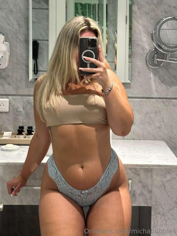 I’m only 5’4 tall but the ass is 46inches