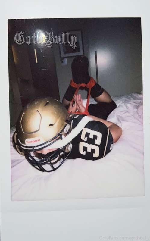 Bondage atomic wedgie for a football player, on Polaroid 📸🔥
..