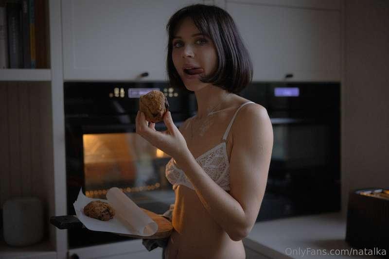 Let me be your dessert 😋