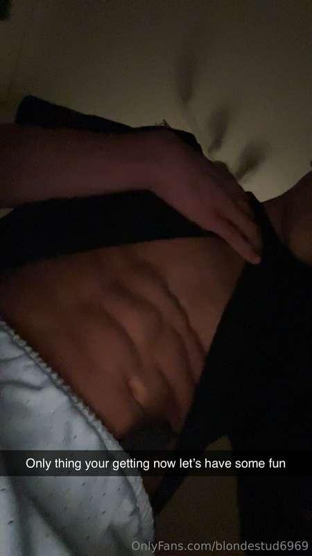 Christmas is getting closer… dm to get horny!🌶