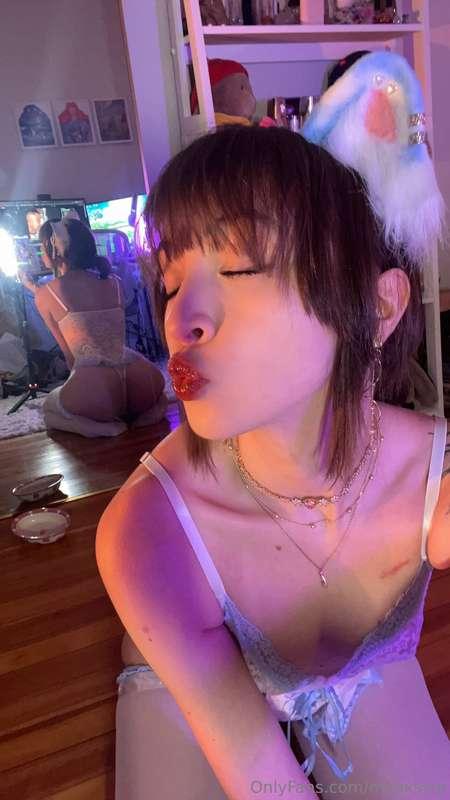 kiss my… 🤭🥰