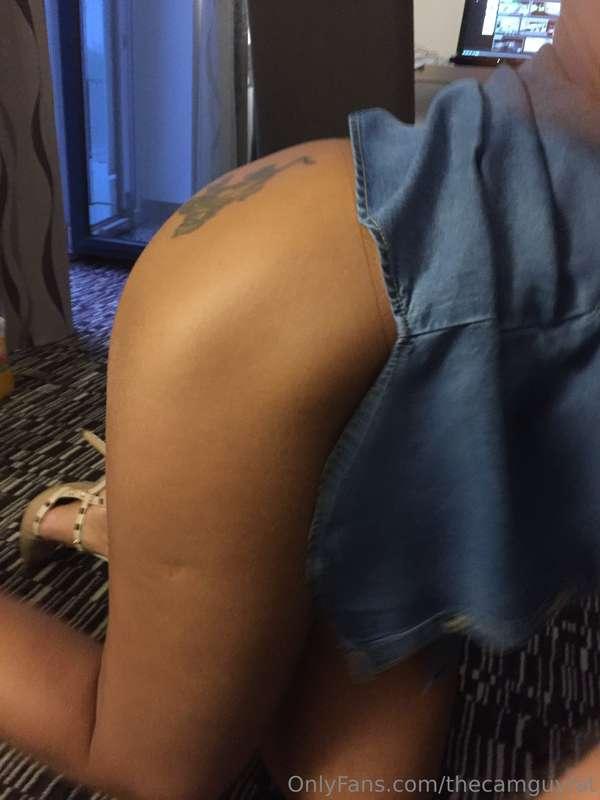 I picture her SEXY ass while she was sucking my cock... @sex..