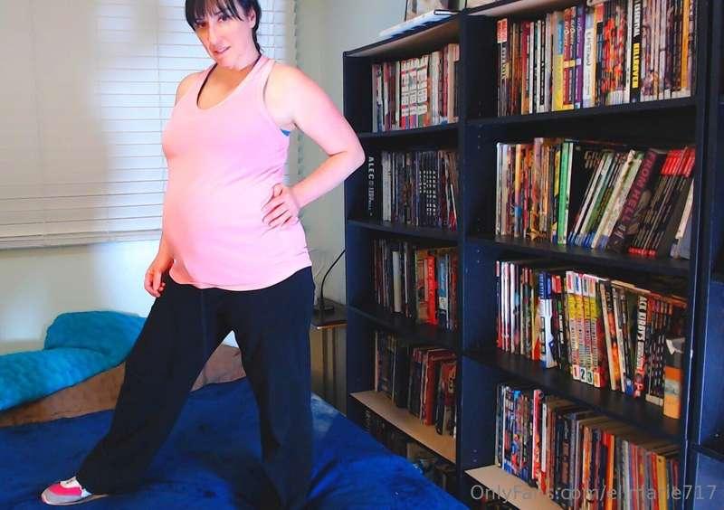 BLOATED BELLY Photo set