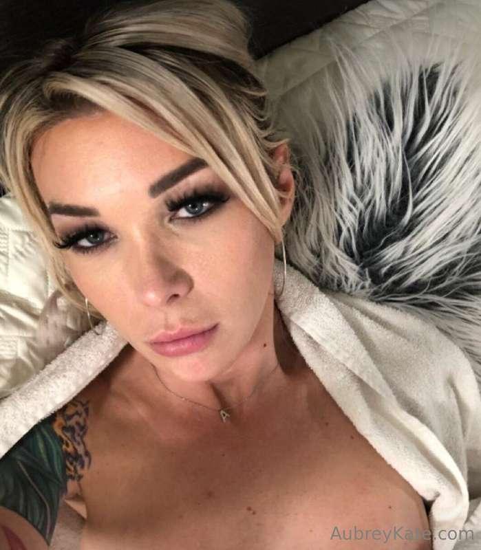Cum to bed? 😘