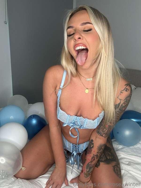 𝐀𝐍𝐀𝐋 𝐀𝐍𝐃 𝐏𝐔𝐒𝐒𝐘 𝐎𝐍 𝐅𝐄𝐄𝐃 $3 𝐎𝐍𝐋𝐘 😈👇🏼 @roseangelap @roseangelap..