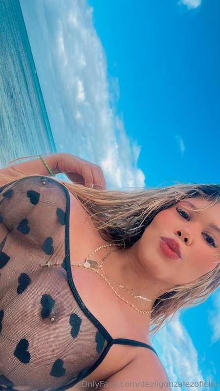 un besito para ti amor 😘