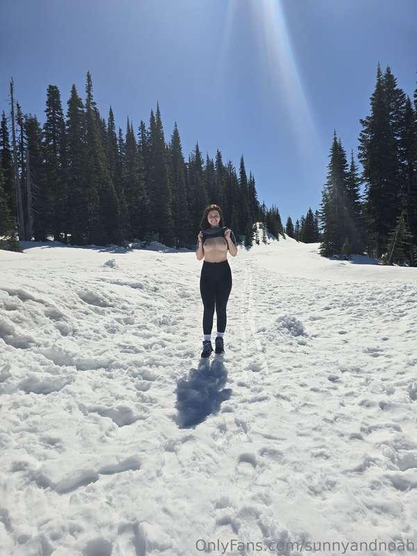 The mountains weren't the only view putting a smile on Noah'..
