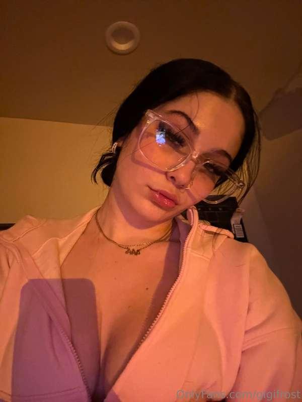 👓👓👓