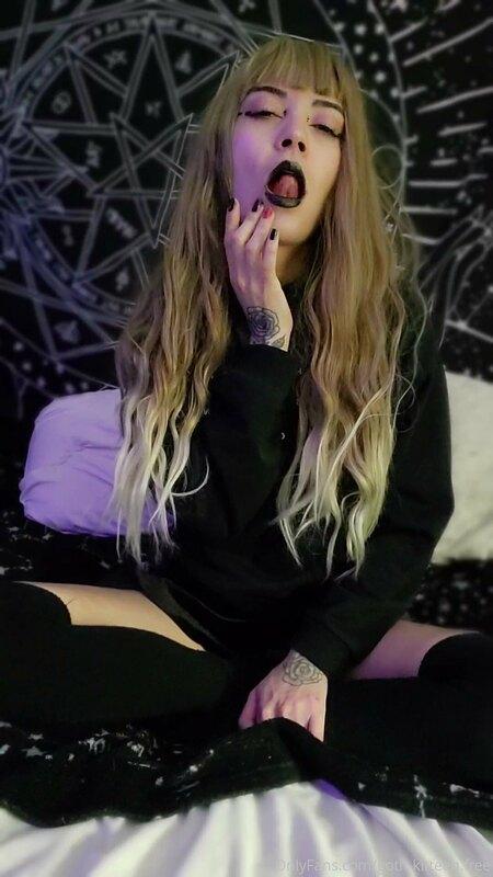 goth-kitteen.free image #0