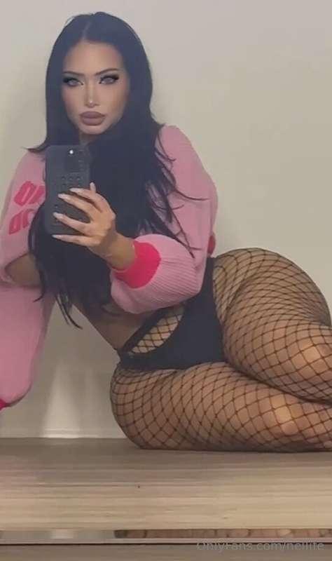 the perfect body doesn't exi-
