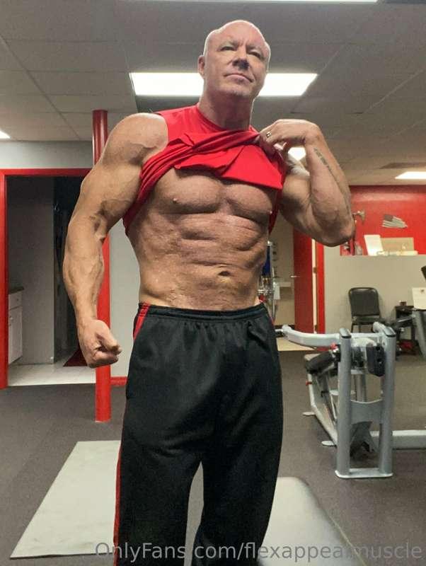 Is it Friday already?  Time to flex...