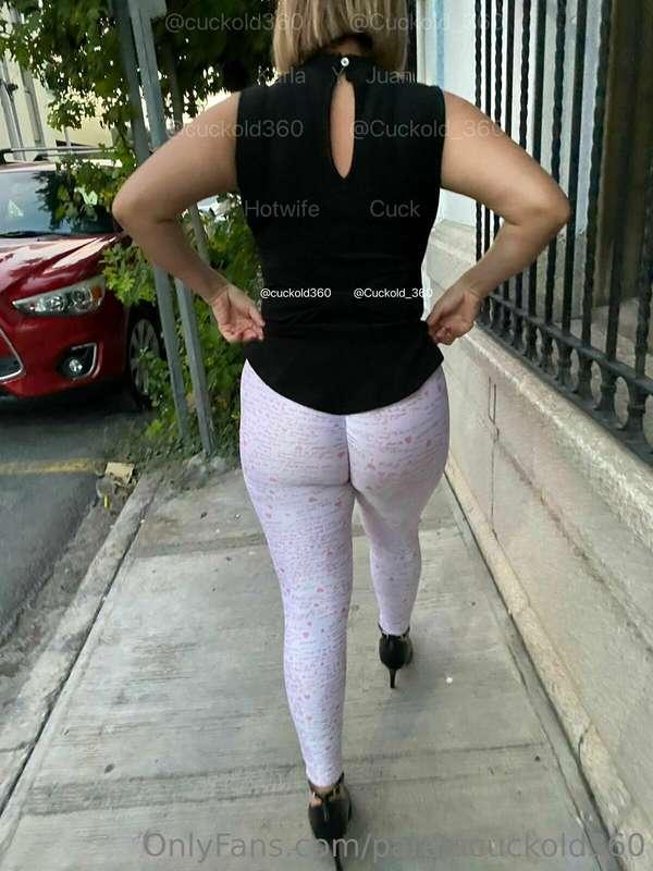 Así es como vamos caminando rumbo a conocer a algunos single..