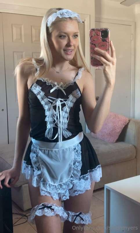 i’m your own personal topless maid !! only when we’re alone ..