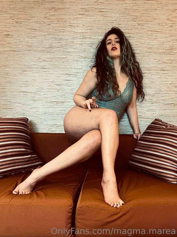 Ma la vera domanda è: pianta o suole???
Rispondi alla domand..