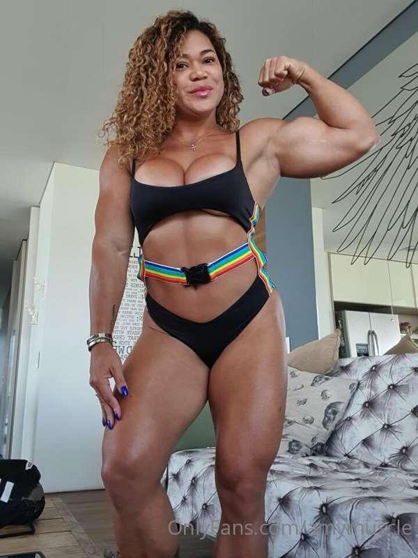 About to start my supplements and bulk up to get bigger, are..