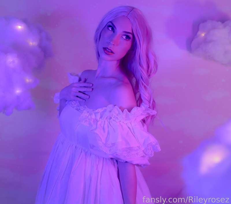 rileyrosez image #5