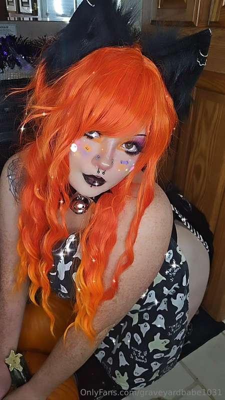 graveyardbabe1031 image #1