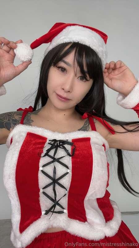 Merry Christmas, slaves! 🎄I have a present for you 📃