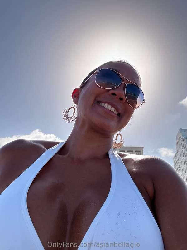 Taking vitamin D🍆