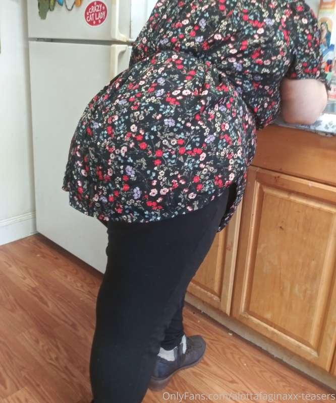 Does my butt look popping?