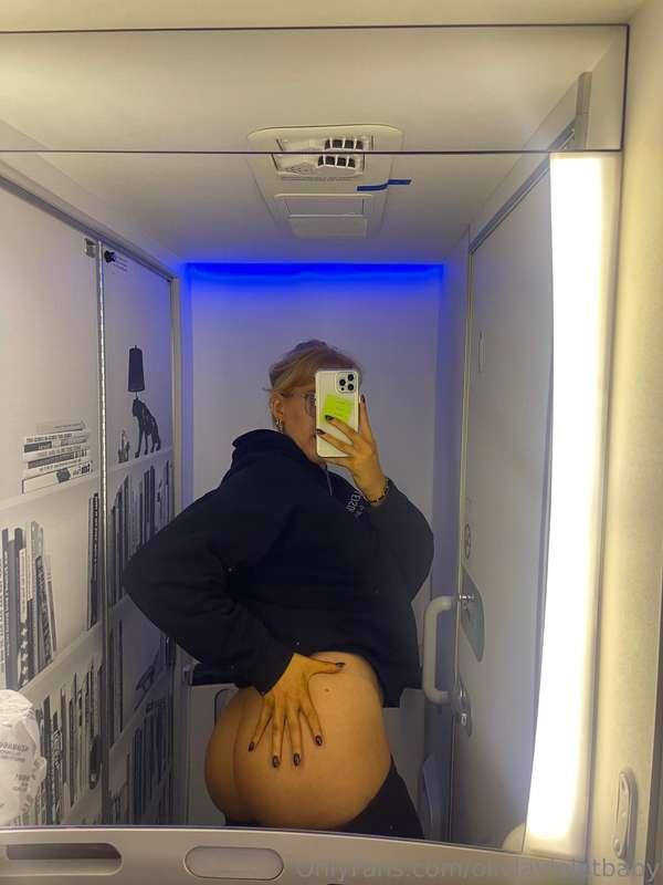 I’m in Perth babyyyyy  Help me out and tip this post so I ca..