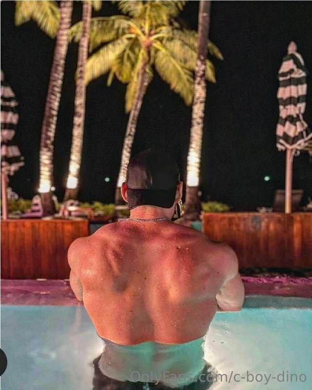 Enjoy your evening ladies and gents 🙏