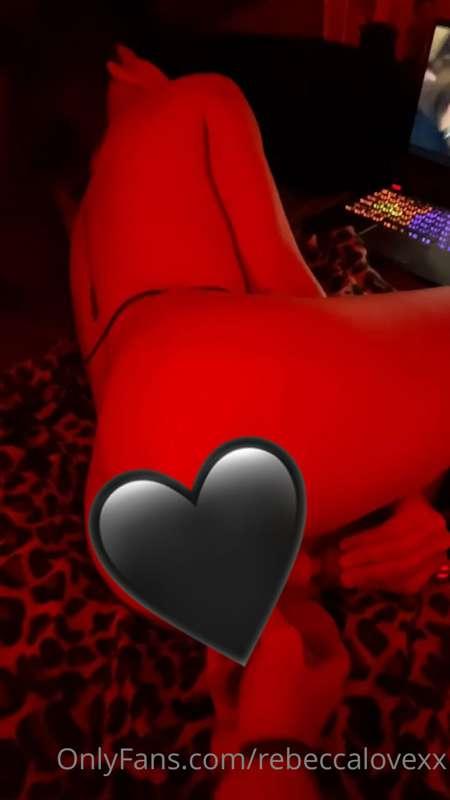 Getting fucked by my 9 inch dildo while using my vibrator & ..