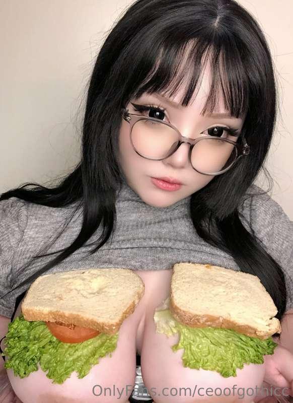 ceoofgothicc image #0