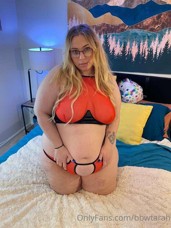 bbwtarah image #0