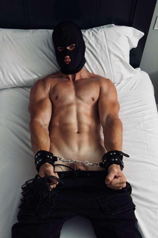 🔥🥷🏼I would love to know what you would do to me if you had m..