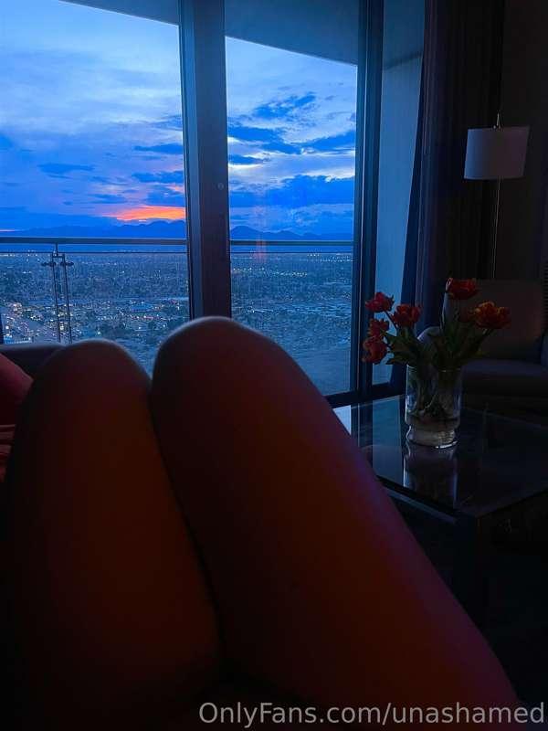 Wish you were here.... 💕
Tip this post if you are a fan of a..