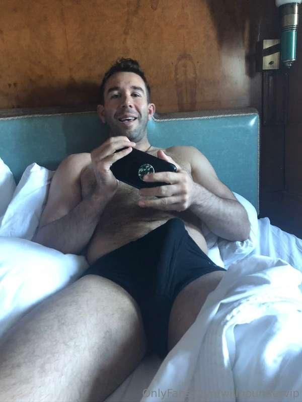 I bet you want to give it a taste 😏