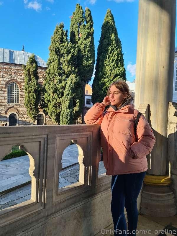 Sunshine in cold weather may seem like an unusual and even c..