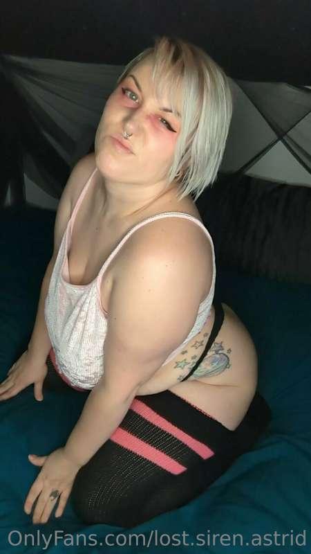It's hump daaaaaay🎶
Happy humping 😉😘