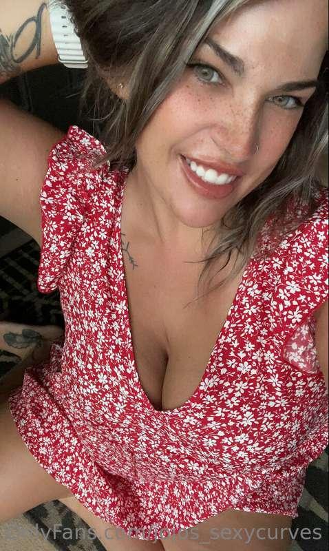 jojos_sexycurves image #0