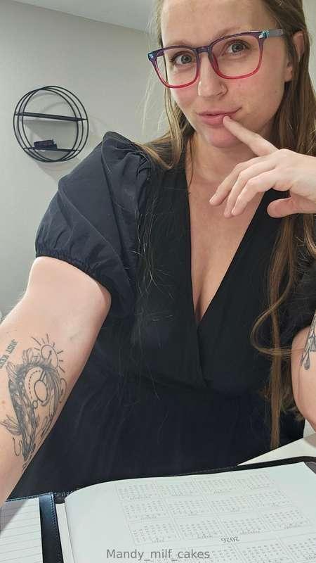 The office slut is trying to make a move on you.... what wou..