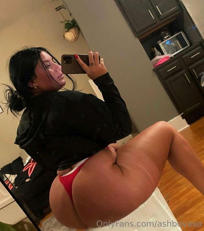 5 𝐌𝐢𝐧𝐮𝐭𝐞𝐬 𝐨𝐟 𝐩𝐨𝐮𝐧𝐝𝐢𝐧𝐠 😳 watch me get my pussy destroyed by a..