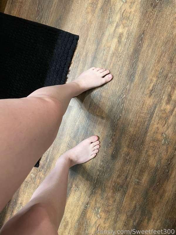 sweetfeet300 image #1