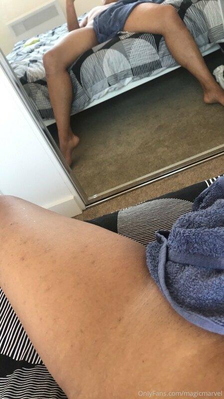 My Airbnb room in Melbourne had the biggest nude-friendly mi..