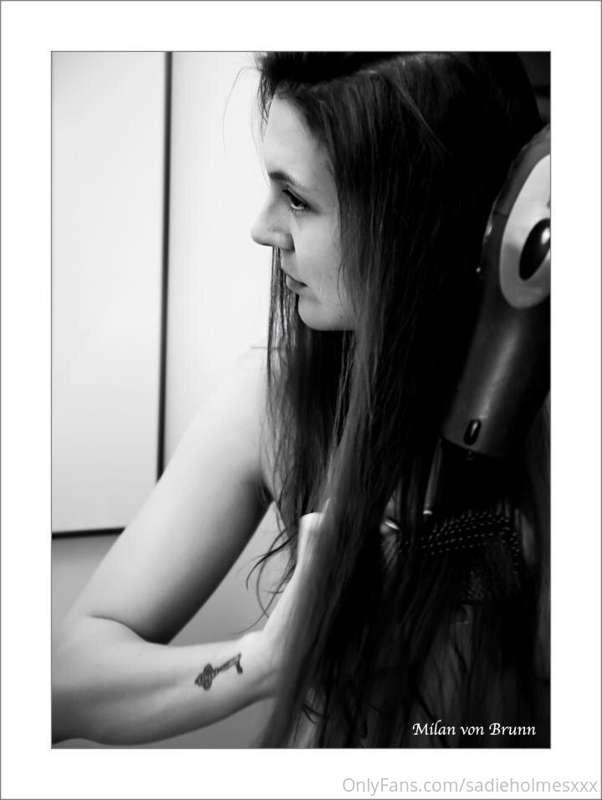 Art of me by Milan Von Brun. I am so lucky to have such a wo..