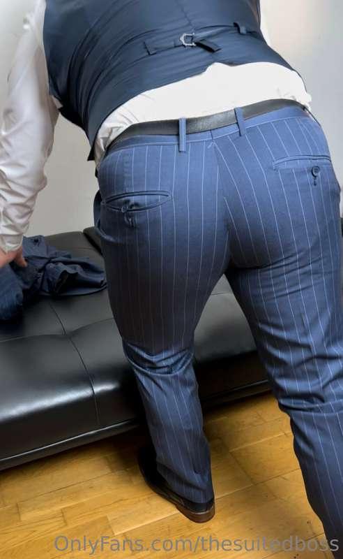 thesuitedboss image #6