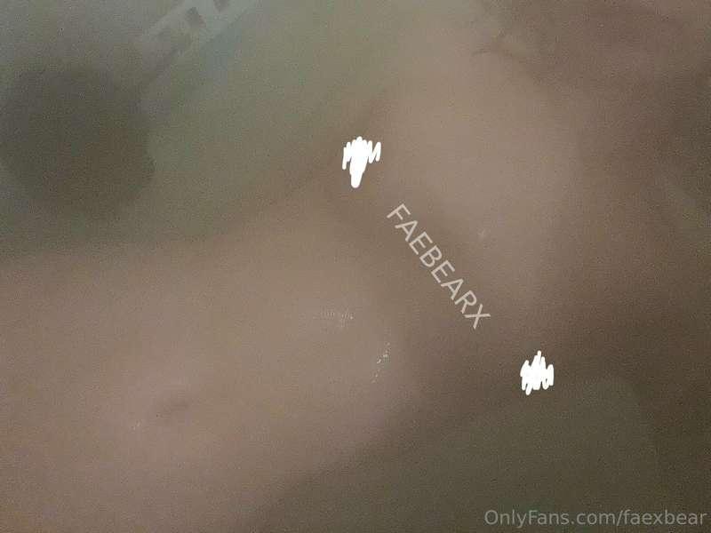 wet shower noods ..n look how i play w my boobs for u ;3