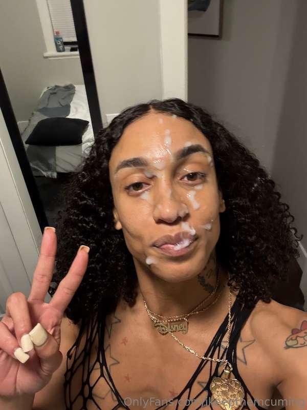 1 dicks , 2 new scenes 🤭 
