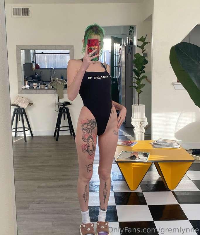 Something about one piece leotard/ swimsuits just kinda do s..
